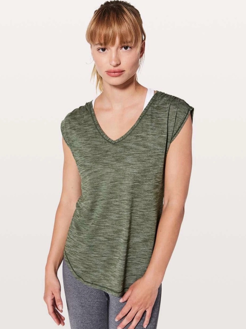 Lululemon Womens Sweat Times Cap Sleeve Heathered Barracks Green Size 4 EUC